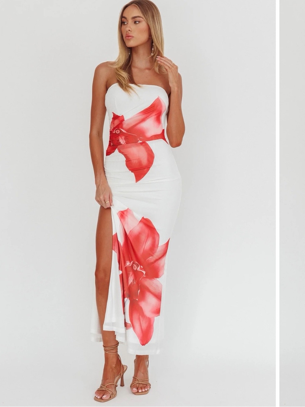 Selfie Leslie Maxi Dress
